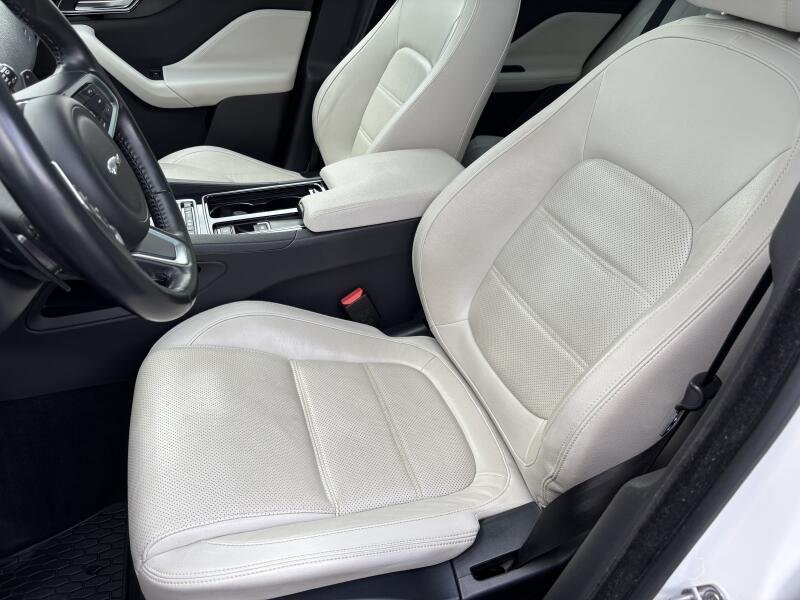 Jaguar F-Pace 2.0 AWD, 132kW,1.majitel, DPH - 10