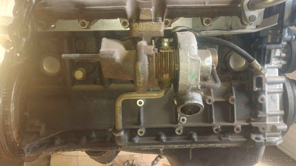 BMW 525 TD motor M51 - 10