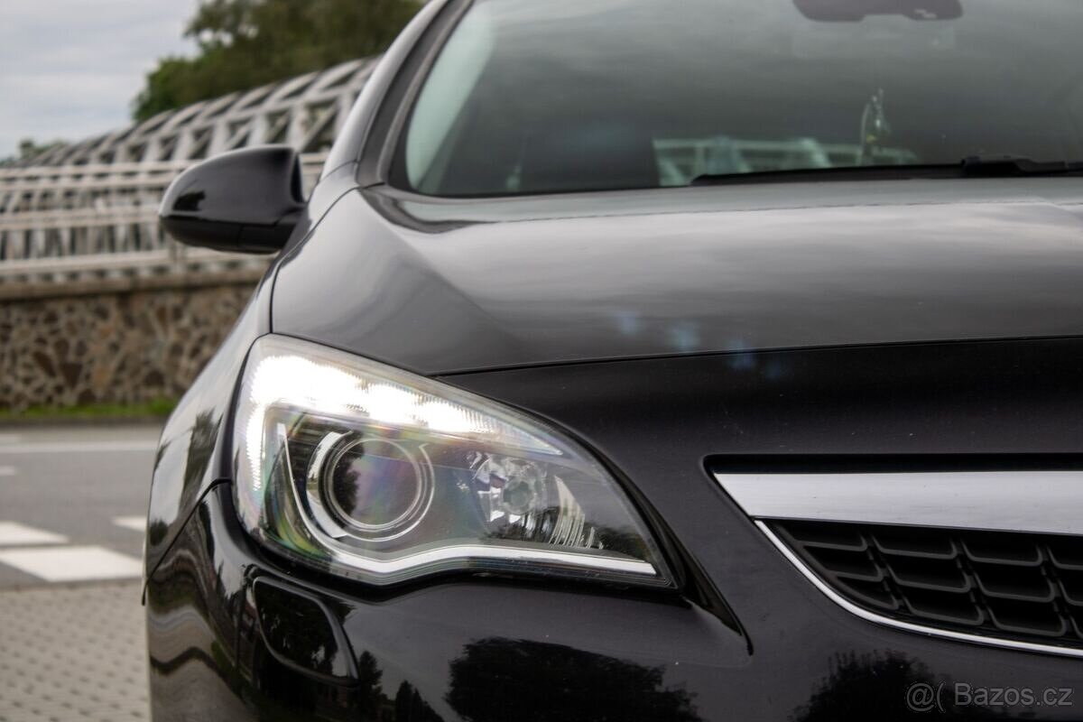Opel Astra 1.4 Turbo LPG / 103kW / M6 / 2011 - 10