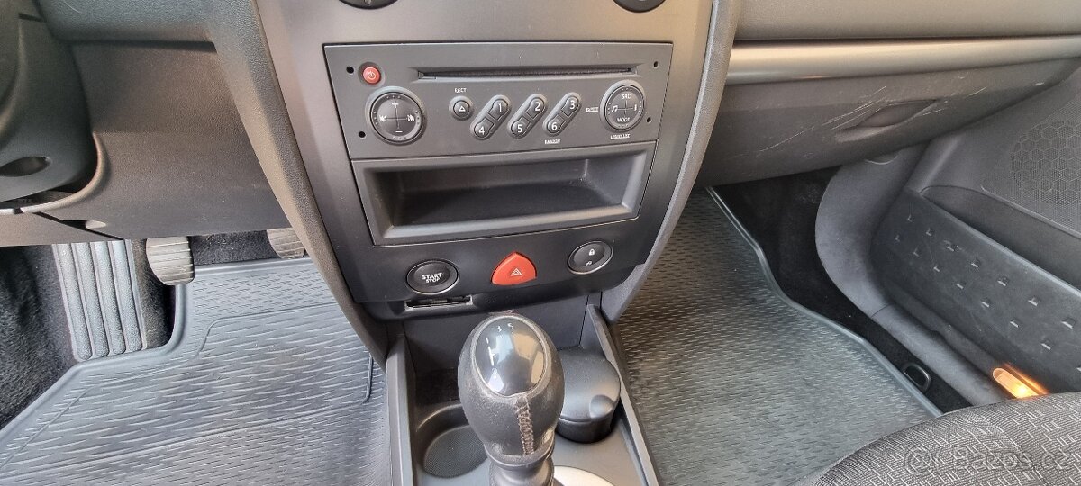 Renault Megane - 10