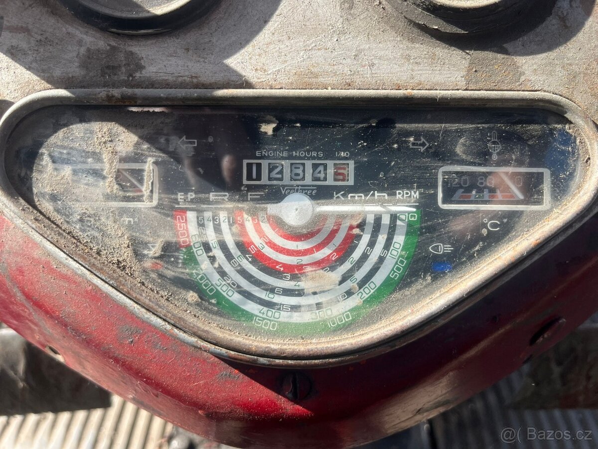 Traktor Zetor 6911 - 10