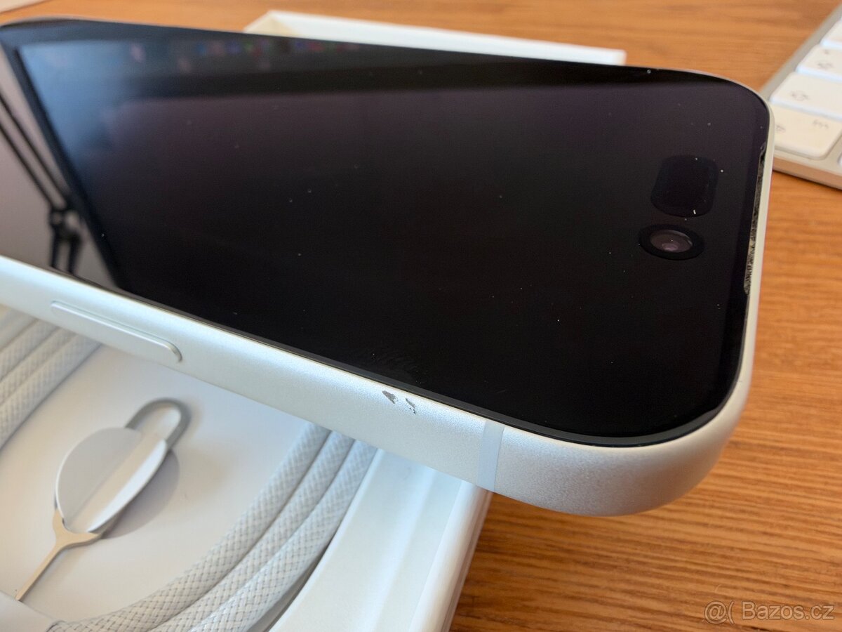 Apple iPhone 17 Pro, Silver, 256GB - 10