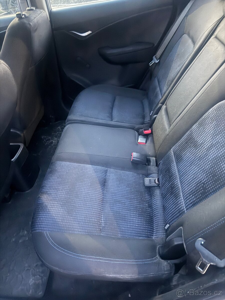 Hyundai IX20. 72tis km - 10