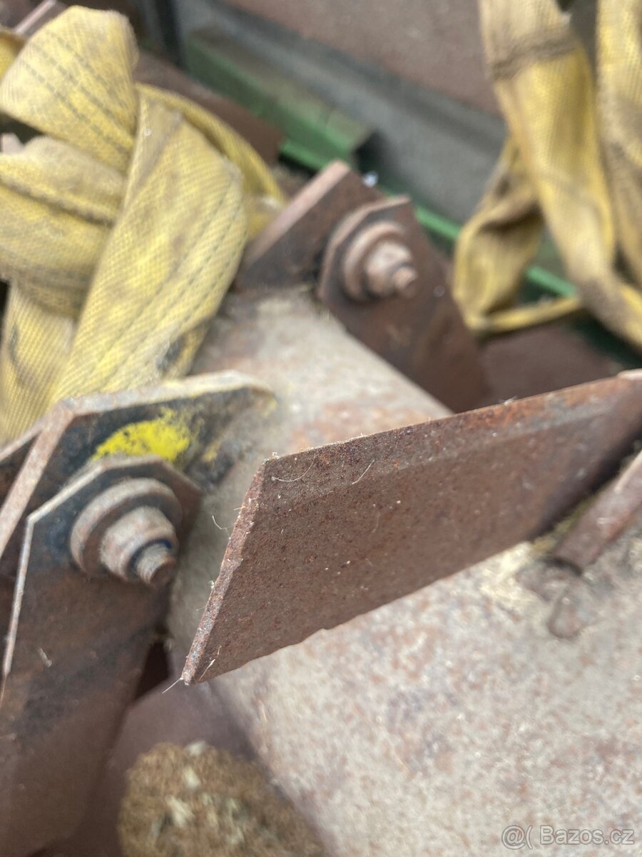 Drtič slámy e514 - 10