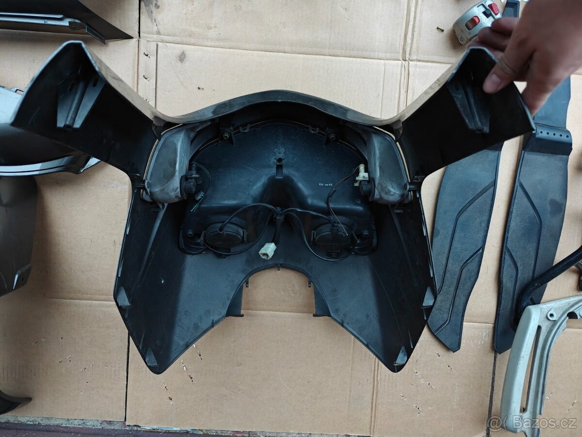 Yamaha Versity 300 - Náhradní díly - 10