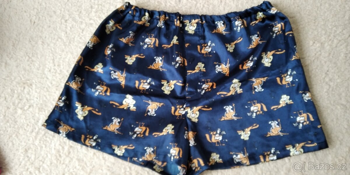 šortky, třičtvrtáky, trenýrky, sukně - 10