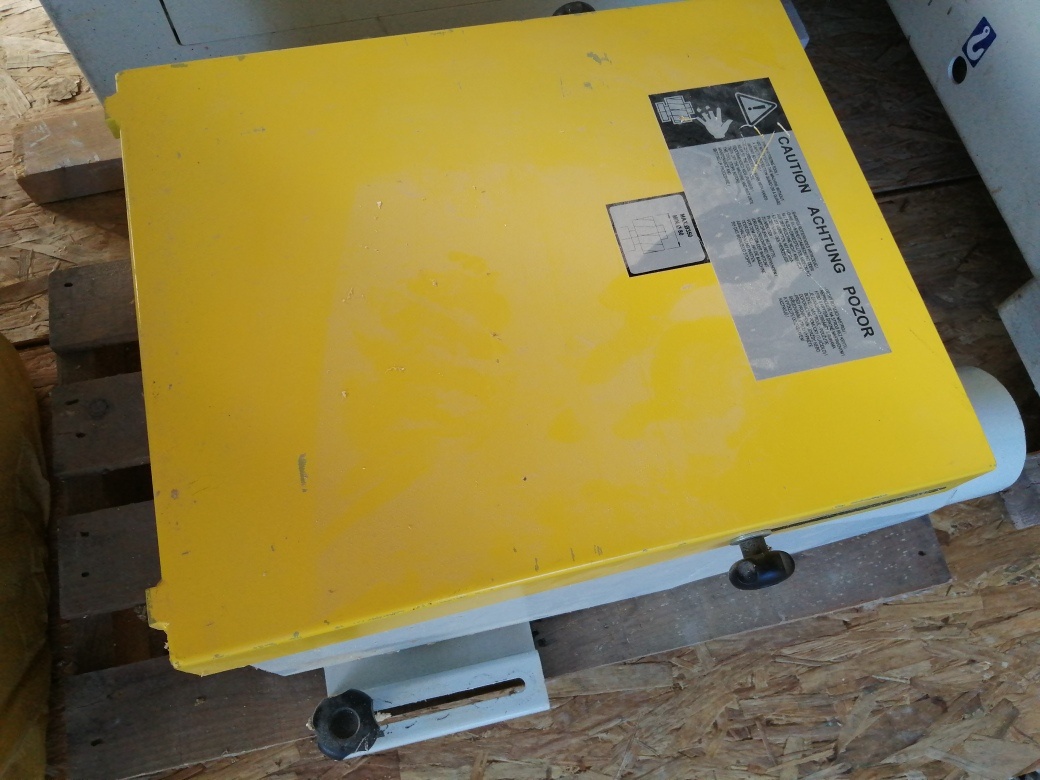 spodní frézka - 10