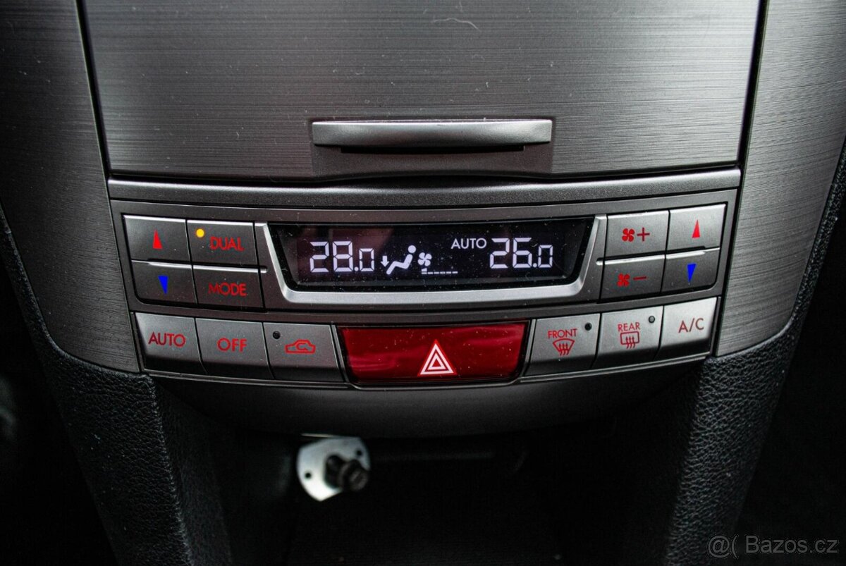 Subaru Outback 2.0 D Comfort - 10