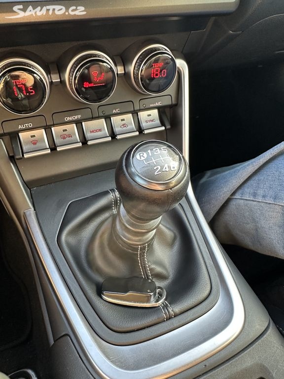 Toyota GR86, Toyota GR86 - 10