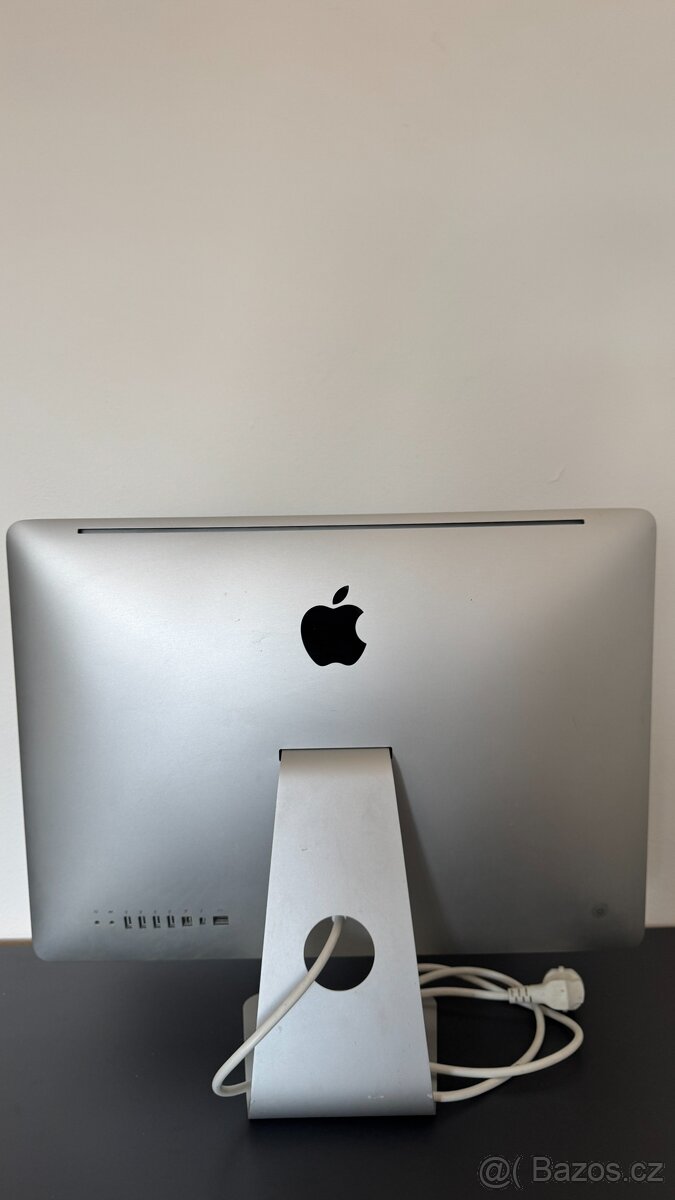 3x iMac na opravu / díly - 10