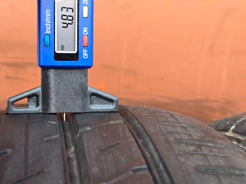 Letní Hankook 235/50/19 - 10