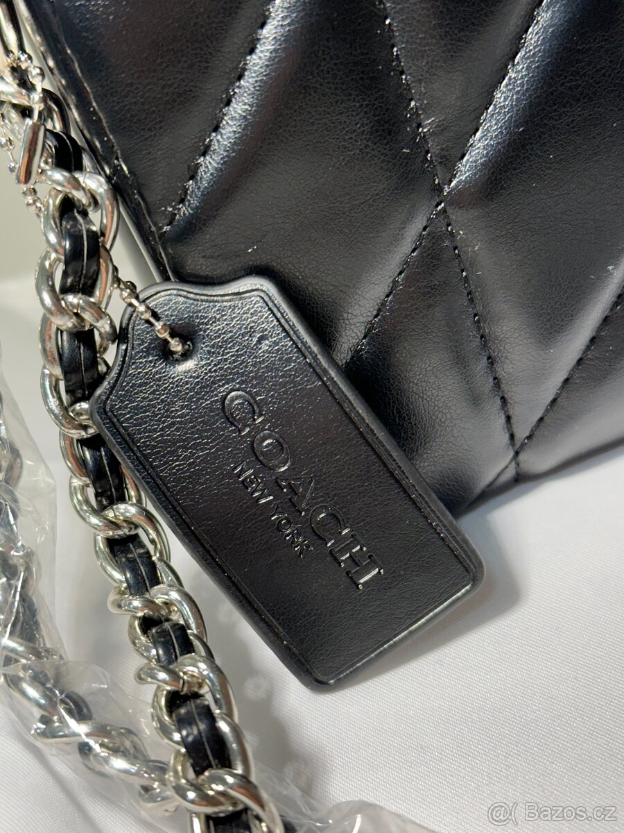 🖤 Exkluzivní prošívaná kožená kabelka Coach Tabby 26 s řetě - 10