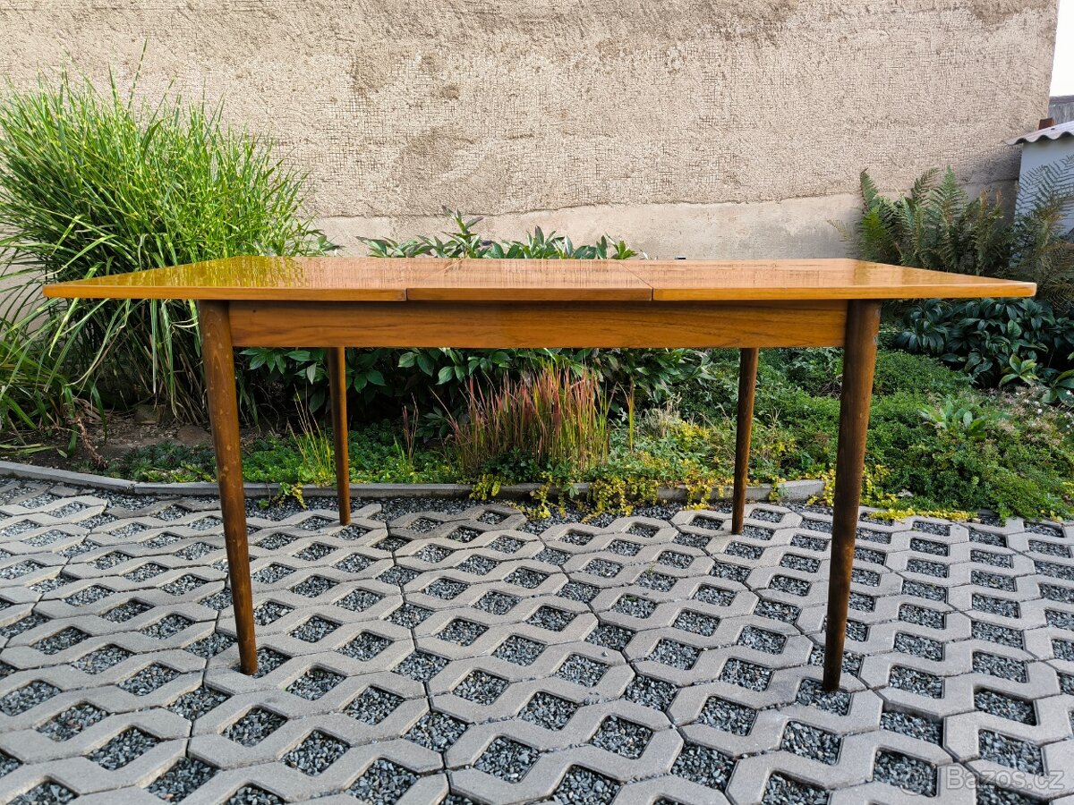 Retro jídelní rozkládací stůl Mier Topolčany - 60 léta - 10