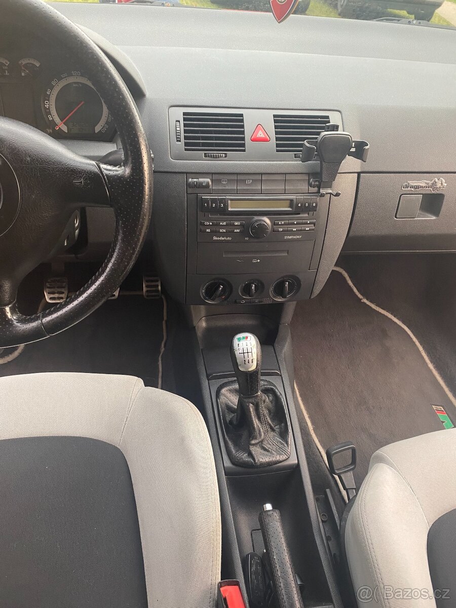 Škoda Fabia RS 1.9 TDI červené barvy - 10