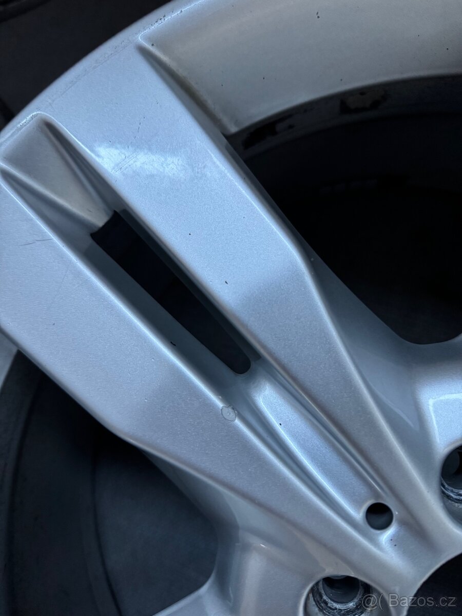 ORIGINÁLNÍ ALU KOLA MERCEDES R20 - 10