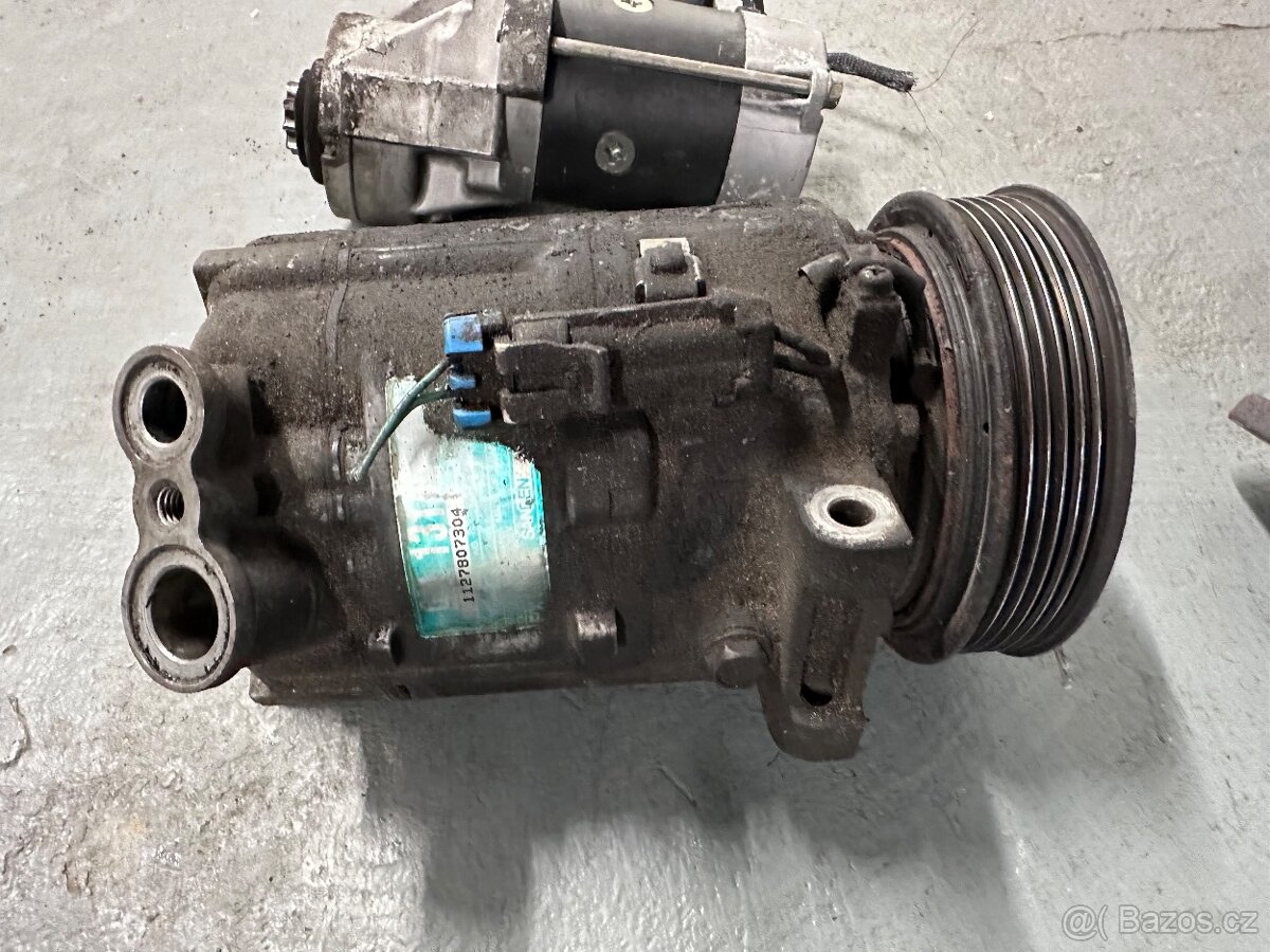 Opel Signum Vectra 3.0CDTi Turbo a příslušenství motoru - 10