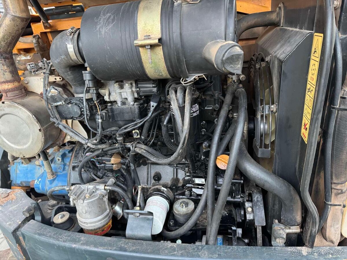 Pásový bagr Hyundai ROBEX 80CR-9A - 10