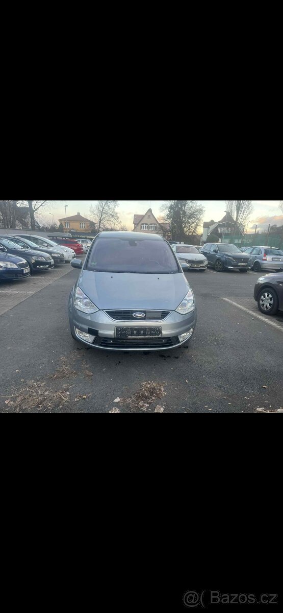 Ford Galaxy 2.0.103kw GHIA - 10