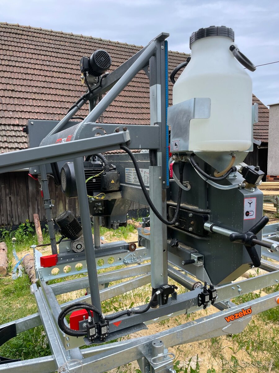 Kmenová pásová pila PILOUS CTR 750 EV - mobilní provedení - 10