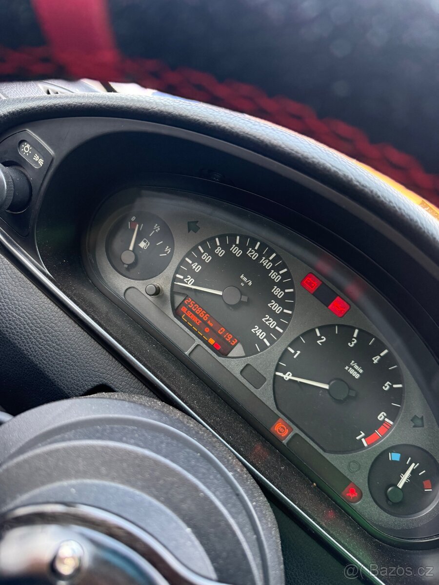 BMW E36 316 compact drift - 10