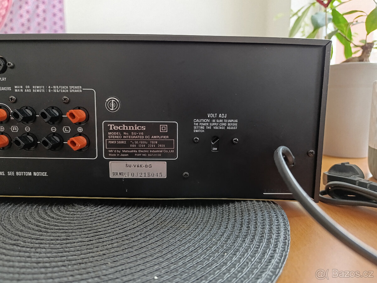 zesilovač Technics SU-V6 - 10