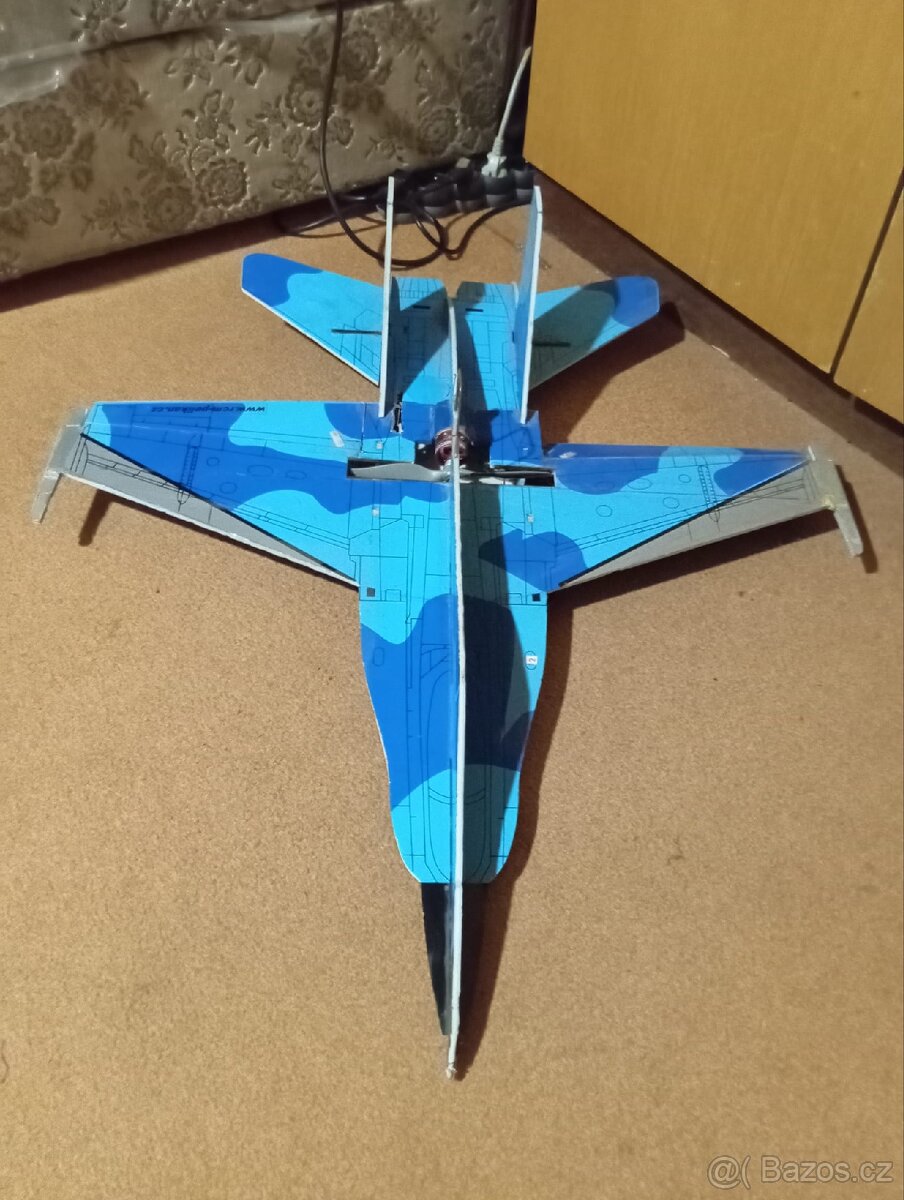 Různé letací modely - 10