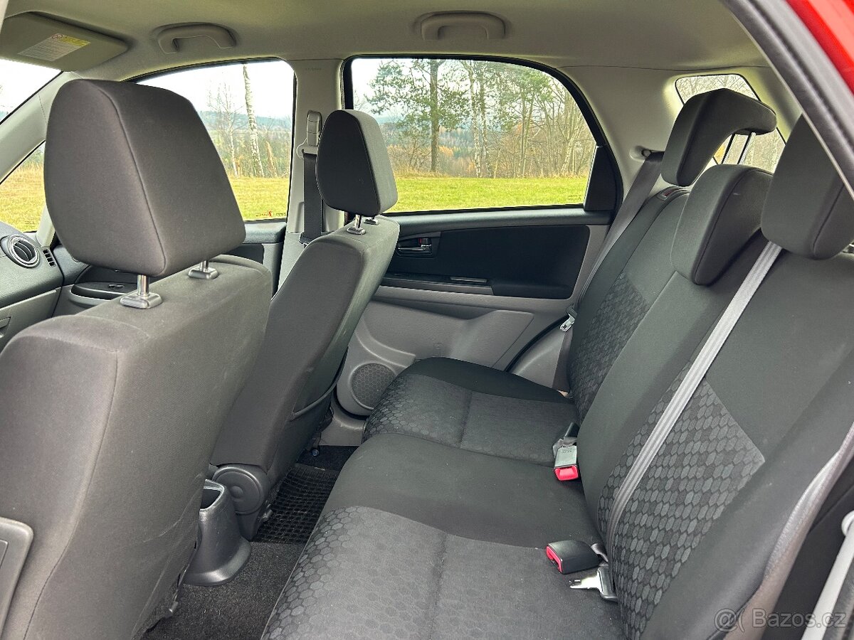 Suzuki SX4 1.6 4x4 benzin - 10