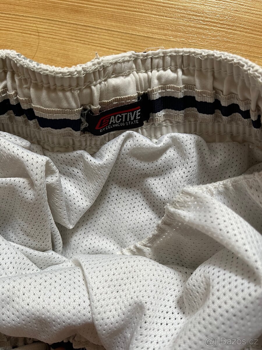 Kraťasy a šortky - 10