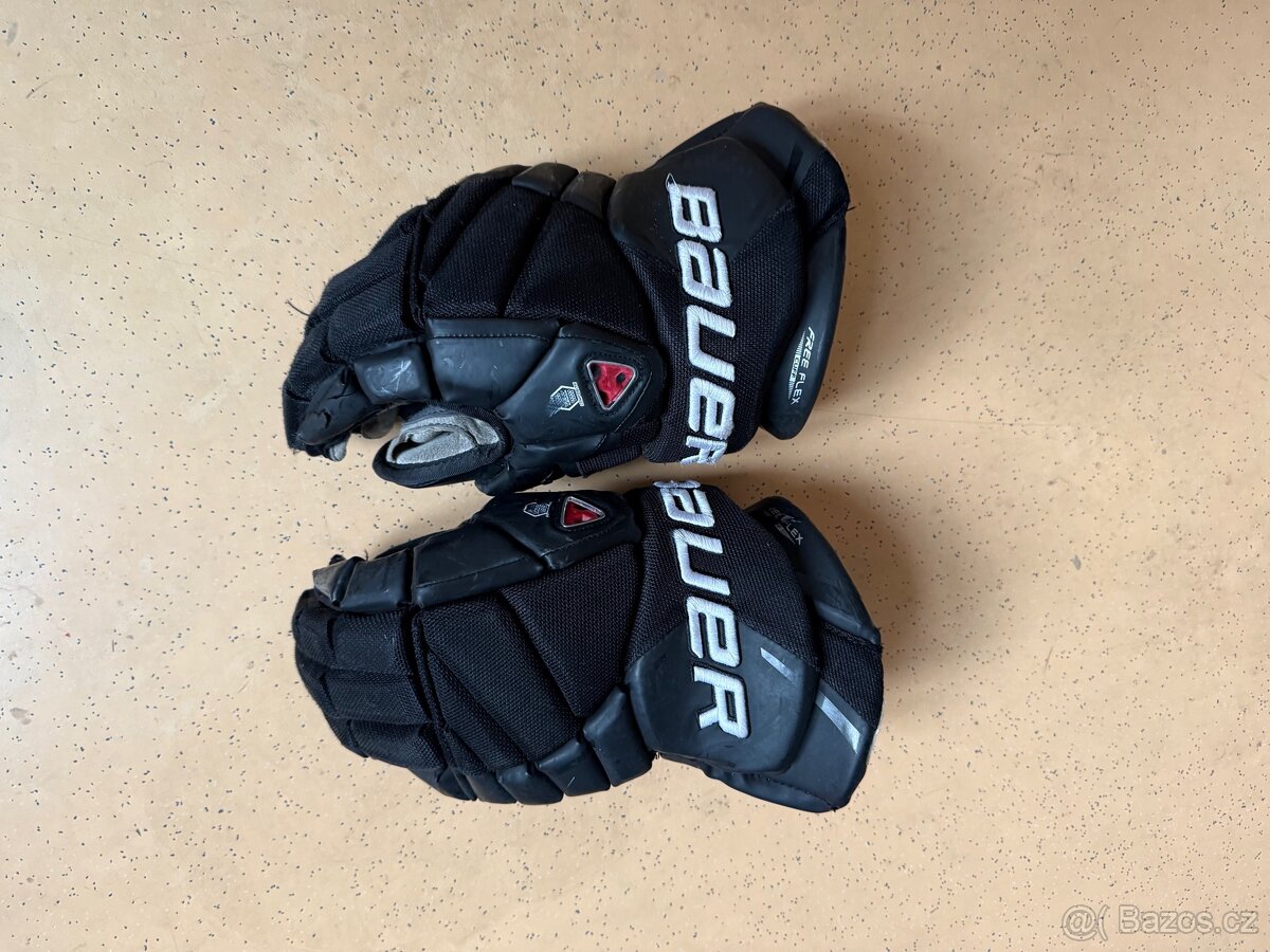 Hokejová výstroj (i jednotlivě) 176-188cm za 8000Kč - 10