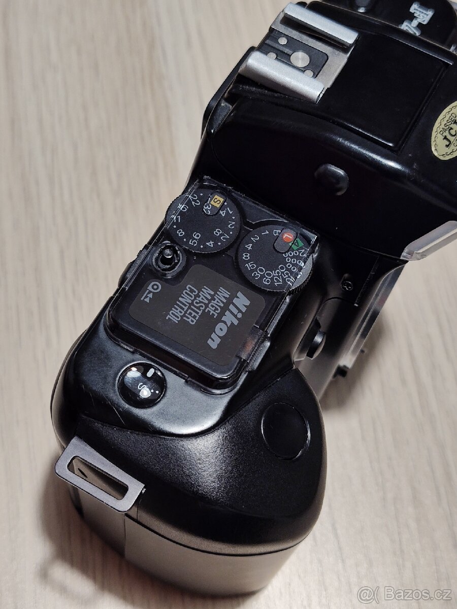 REZERVACE / Kinofilm zrcadlovka Nikon F401 + Tamron 28-200 - 10