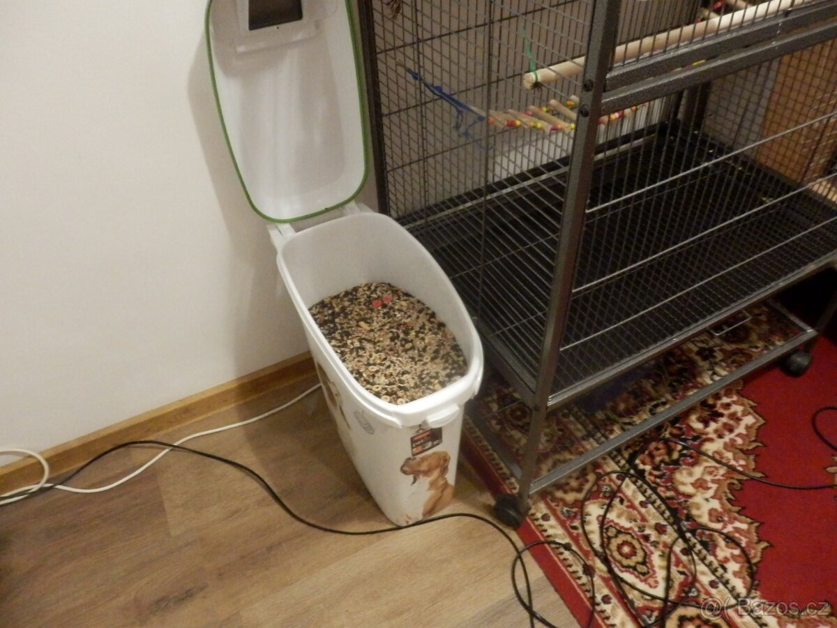 Klec pro papousky - 10