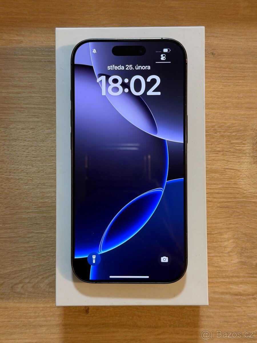 iPhone 16 Pro 128GB Černý, Baterie 92% - 10