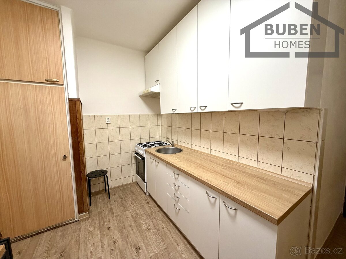 Byt 2+1 (50 m2) s balkonem, Planá u Mariánských Lázní, ul. F - 10