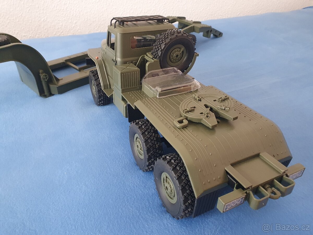 Krásny RC model URAL s podvalnikom 1:16 - 10