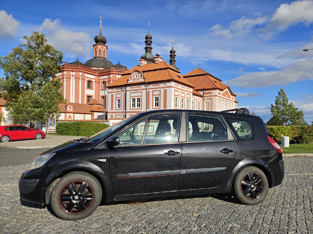 RENAULT GRAND SCENIC 7MÍST - 10