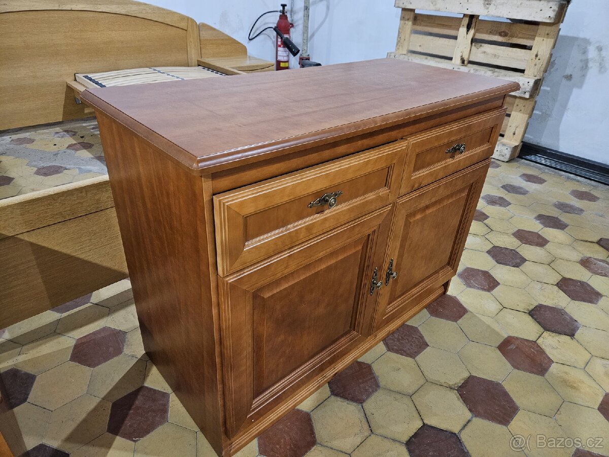Celý set 3 ks nábytku - 10