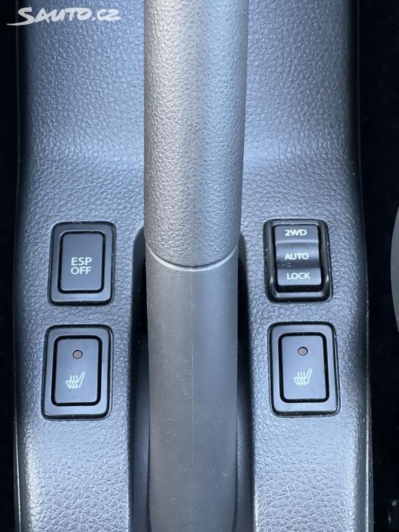 🚗 Suzuki SX4 1.6i 4x4 NAVI KLIMATIZACE ALU - 10