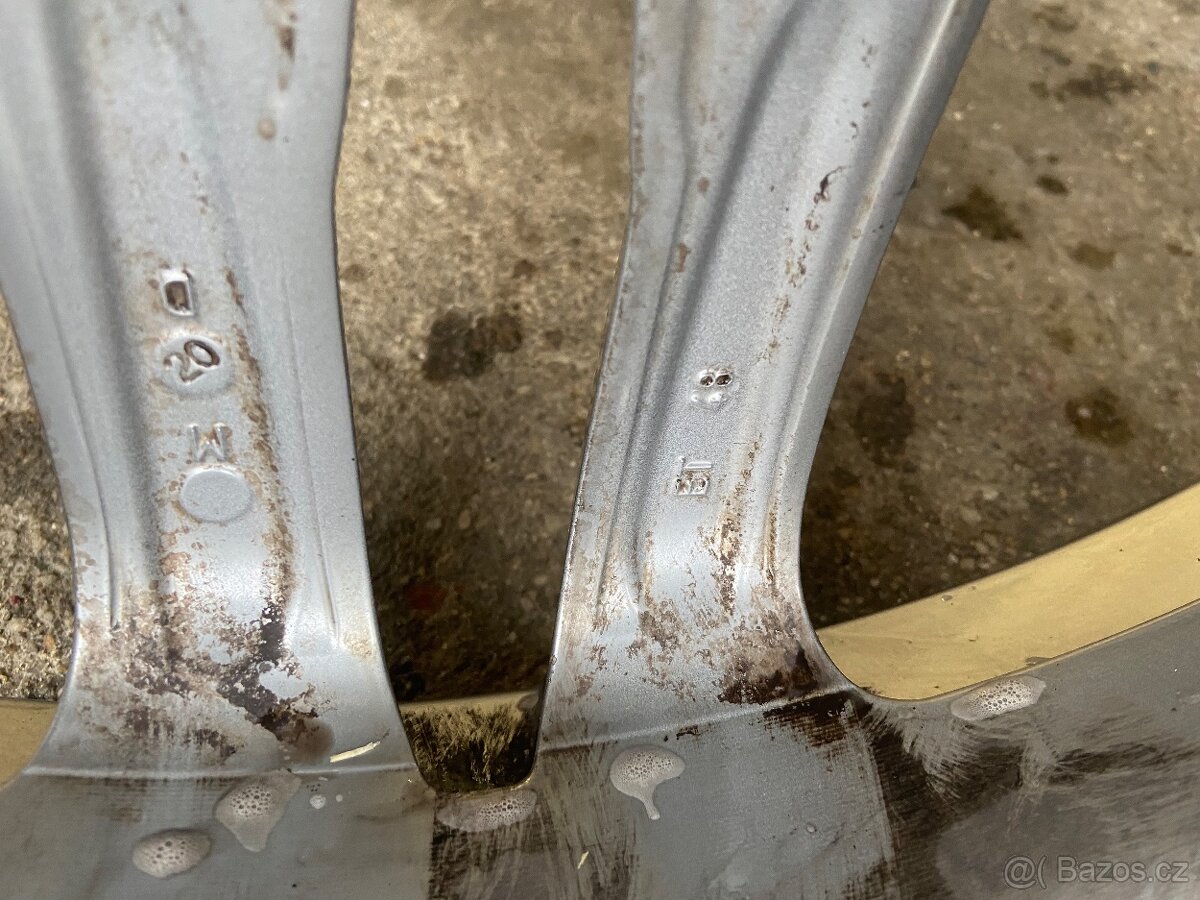 Alu kola Alutec Ikenu 5x112, R20 - 10