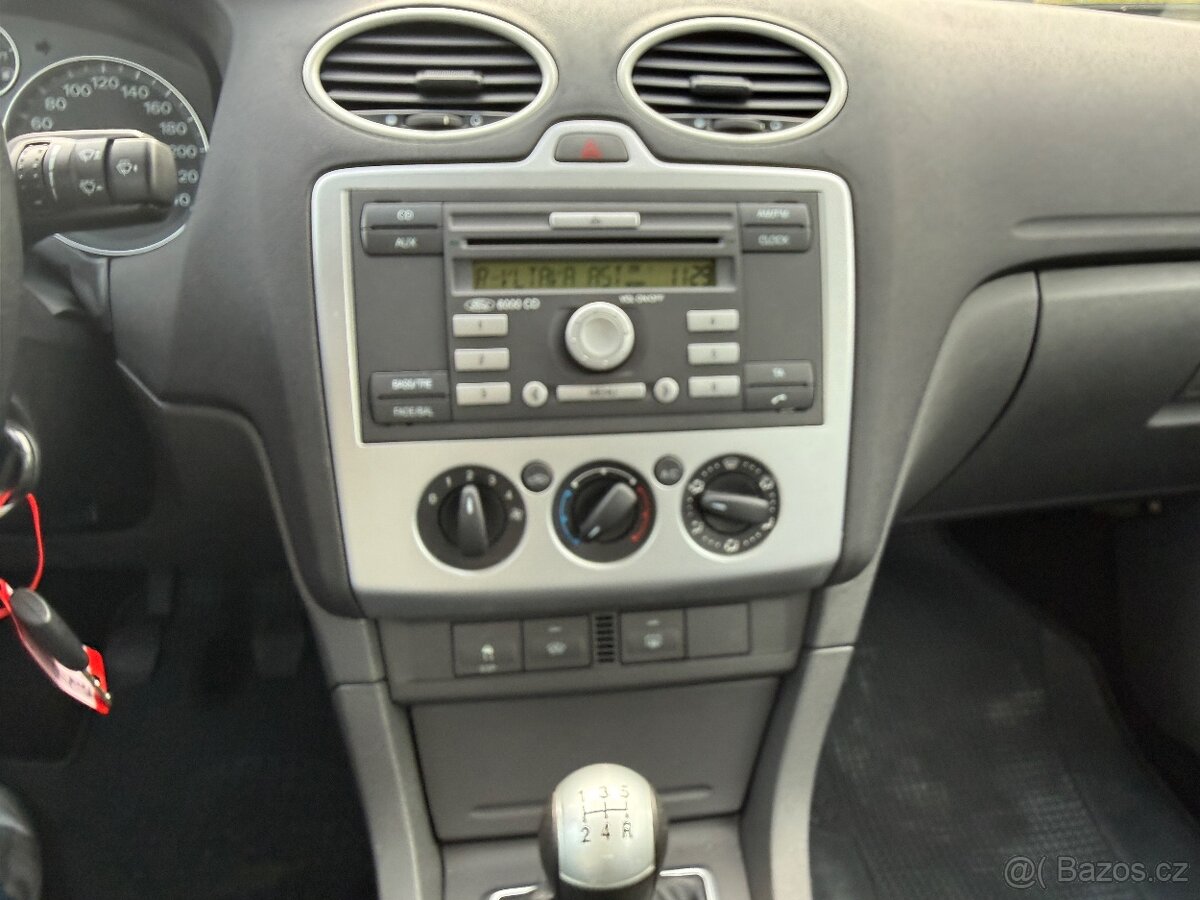Ford Focus kombi 1,6Tdci 66kW r.v.2006 Serviska - 10