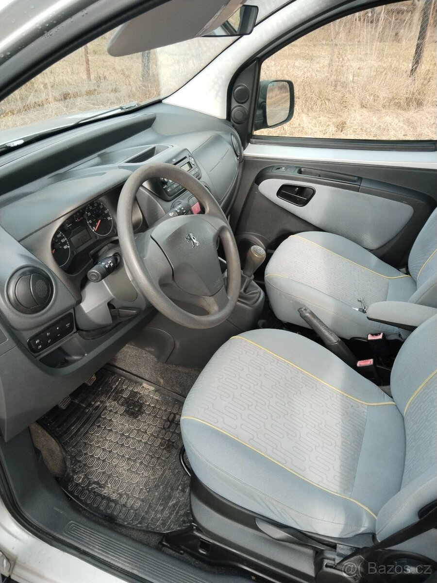 Peugeot Bipper Teepe - 10