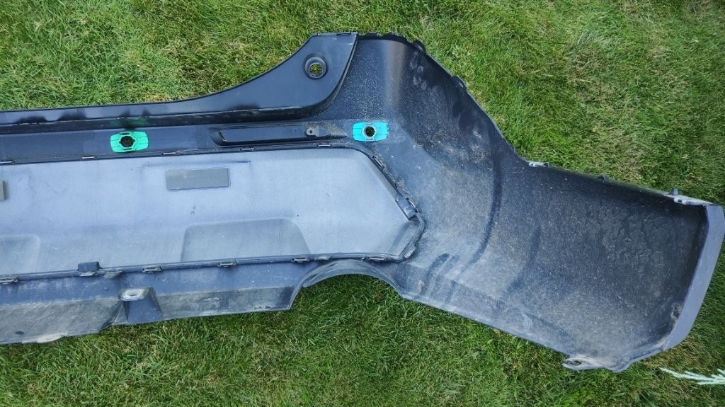 Toyota RAV4 2018 - Zadny naraznik kryt kufra spojler difuzor - 10