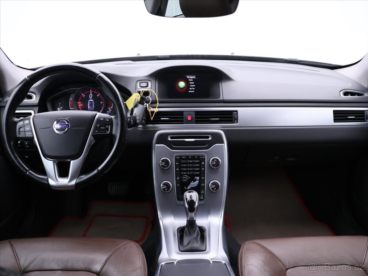 Volvo XC70 2,4 D4 133kW Aut. AWD Summum (2016) - 10