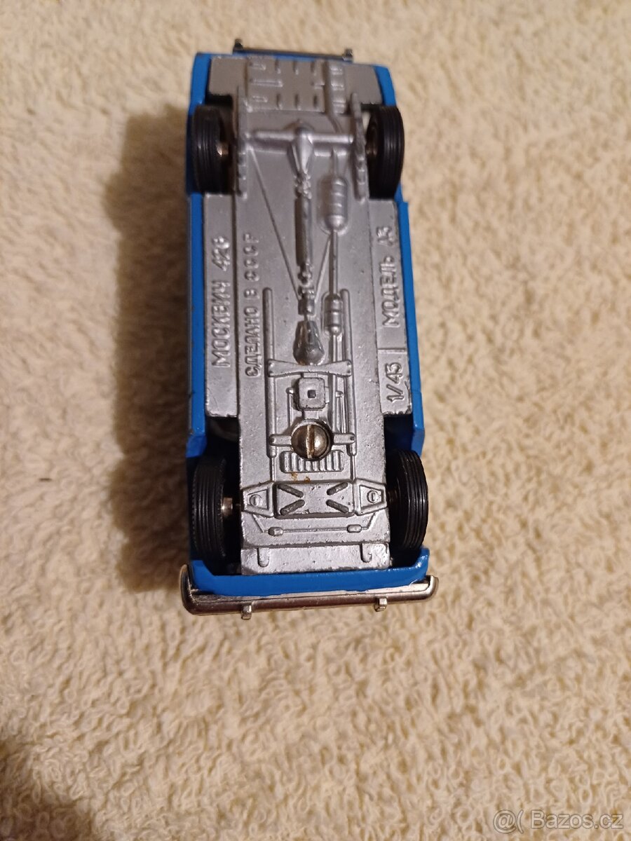 Staré hračky. Ne Ites. - 10