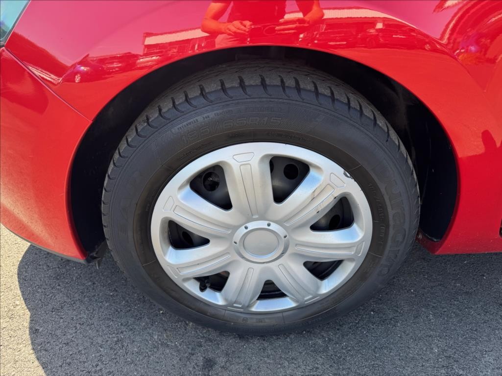 Renault Clio 1,2 (2014) - 10