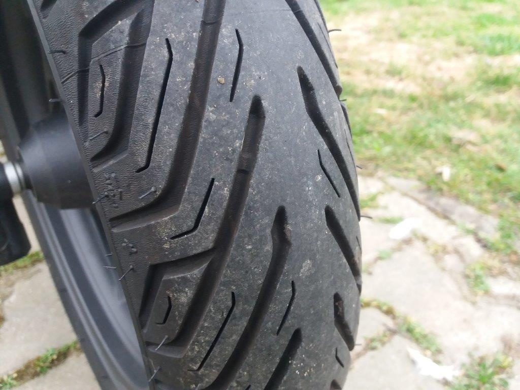 Honda PCX 125 super stav - 10