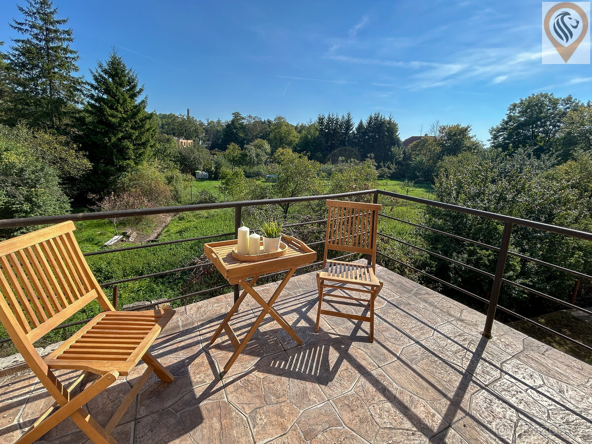 Prodej rodinného domu 253 m², pozemek 288 m², V.B.Třebízkého - 10