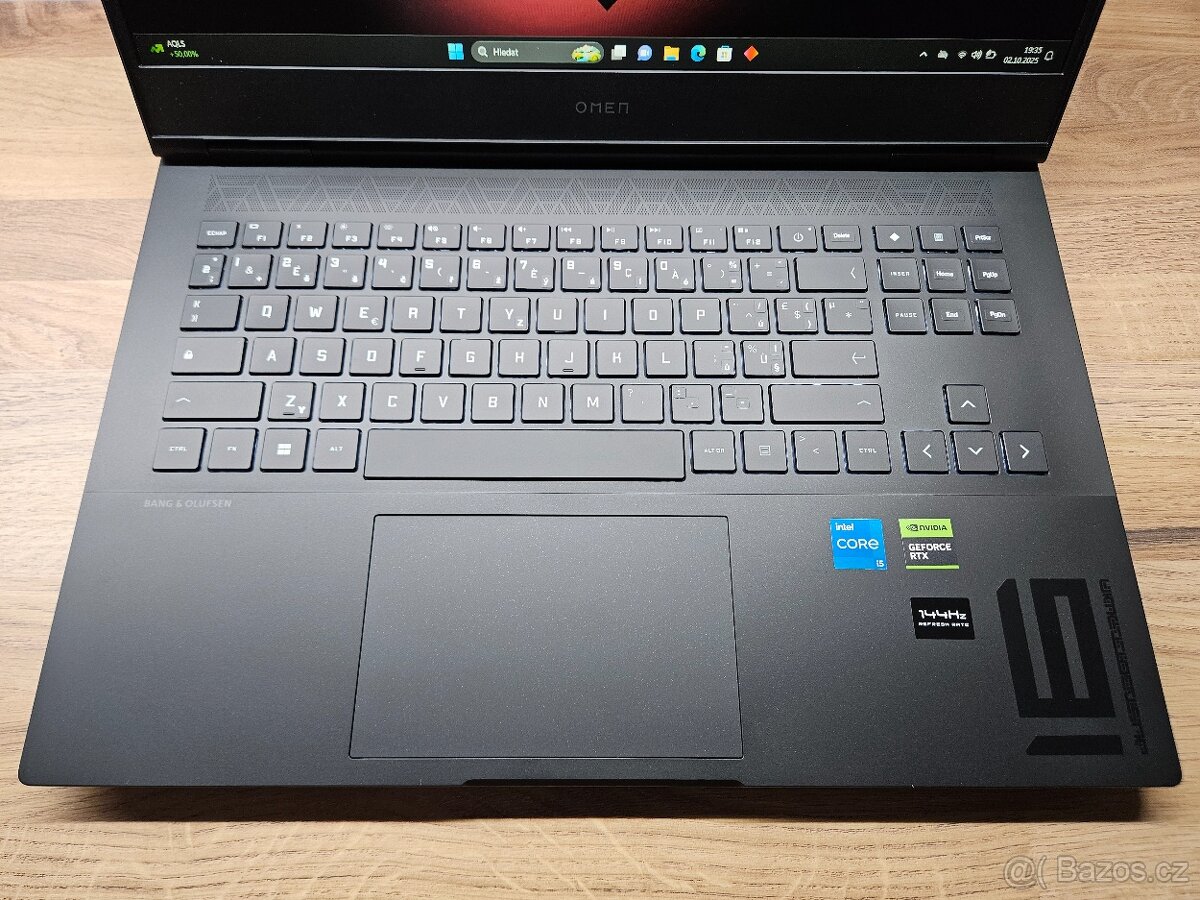 16" HERNÍ OMEN 16_i5-13420H_16GB_512GB_RTX 4050 6GB - 10