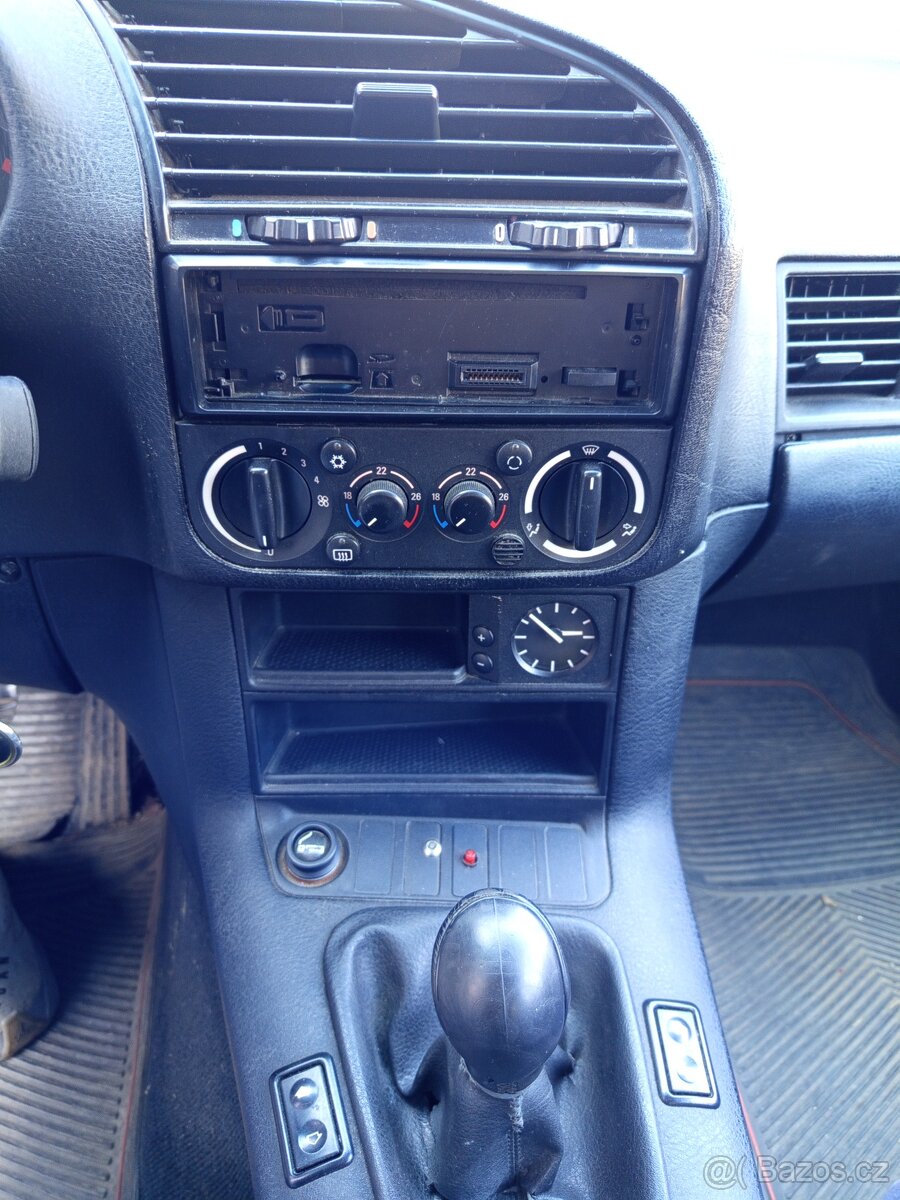 Bmw e36 318i - 10