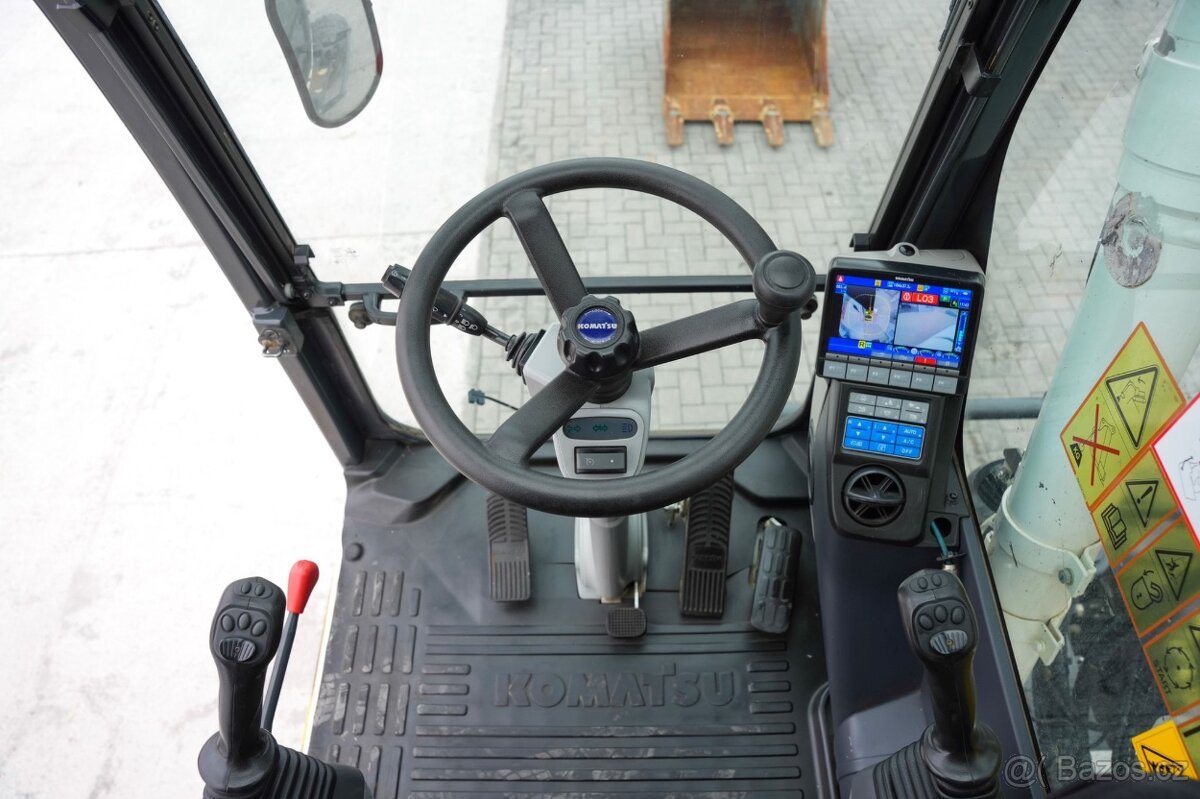 Kolový bagr KOMATSU PW148-11 - 10