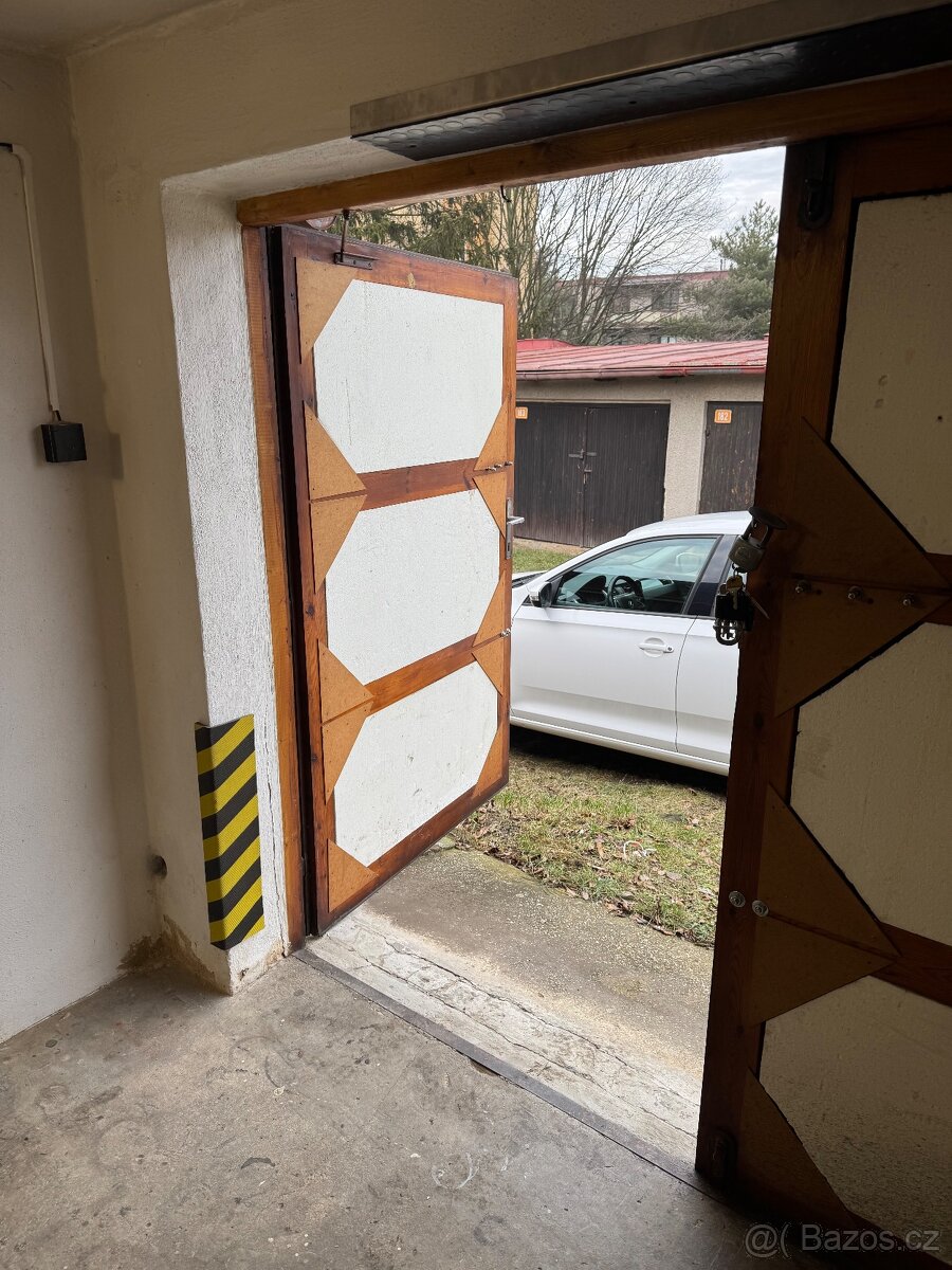 Pronájem garáže Rakovník - 10
